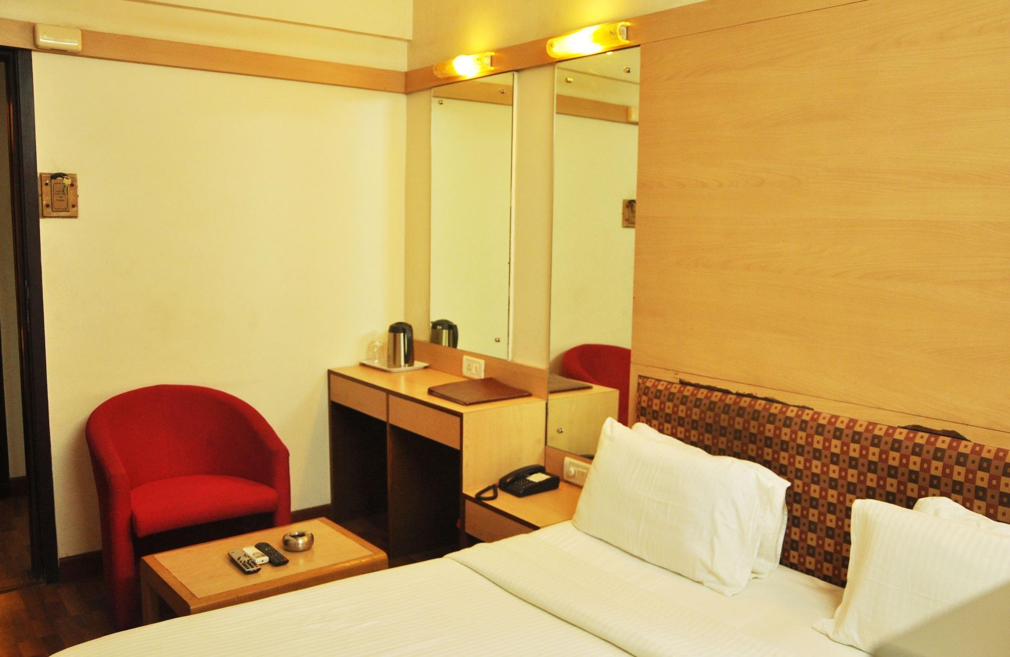 Hotel Avon Ruby Dadar Mumbai Exterior foto